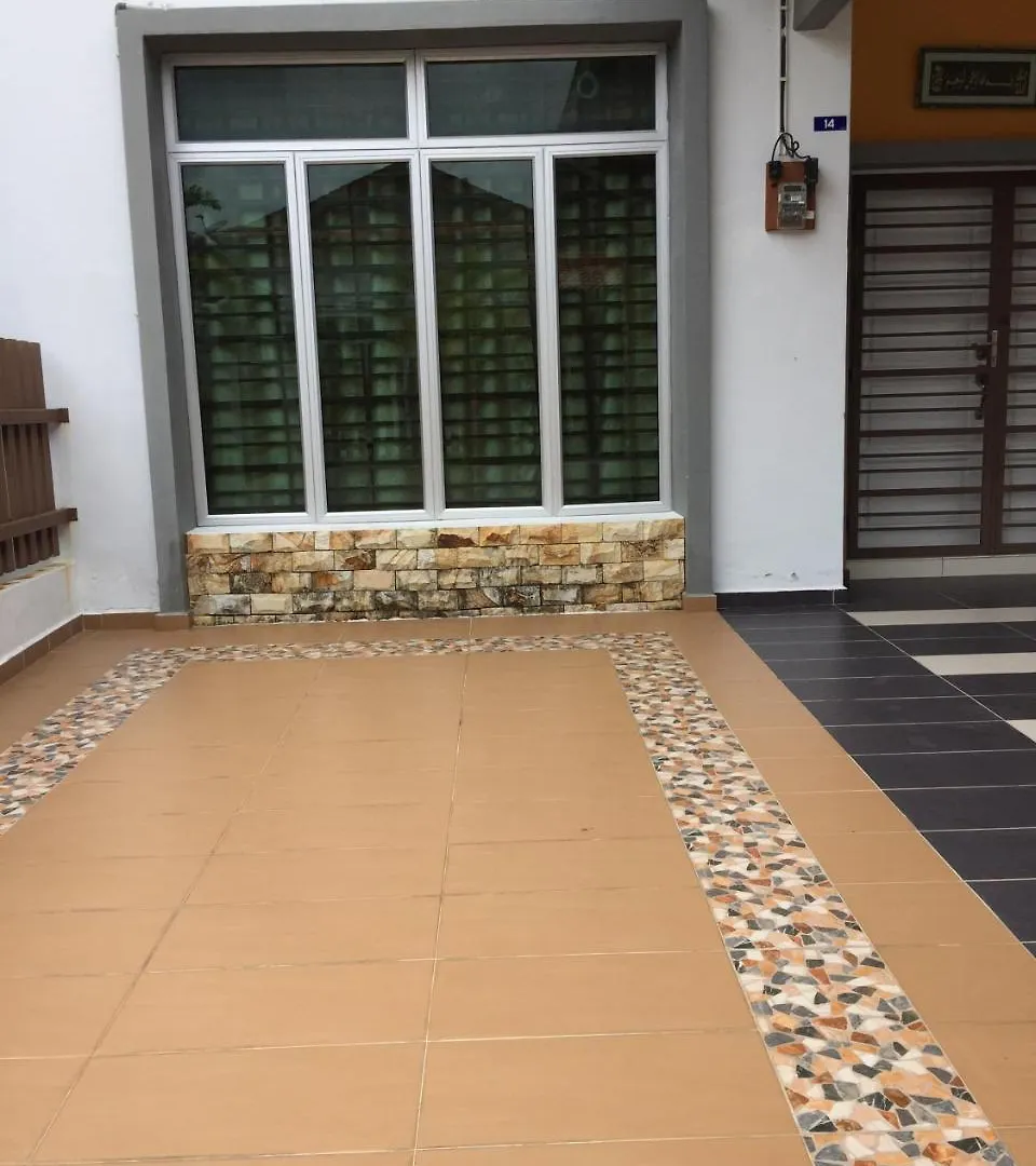 Homestay Kak Maz Malacca Holiday home